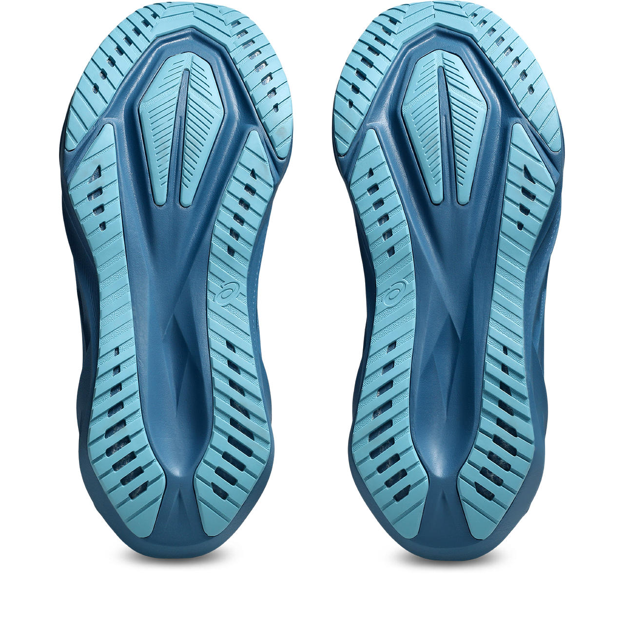 Men's Novablast 5 Running Shoes - Energized Cushioning for Speed Training