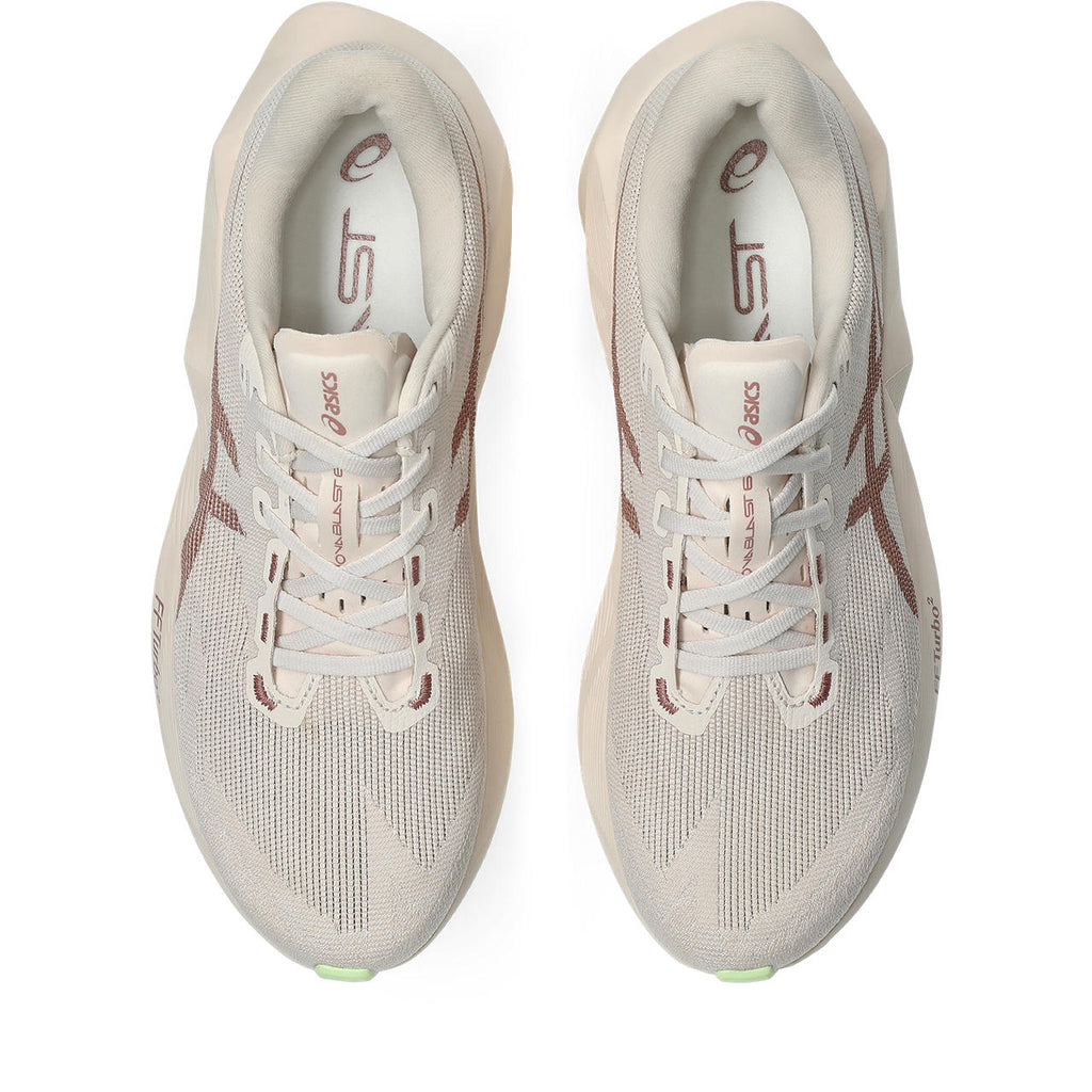 Women's Novablast 6 Wide (D) - Responsive Running Shoe with FF BLAST MAX
