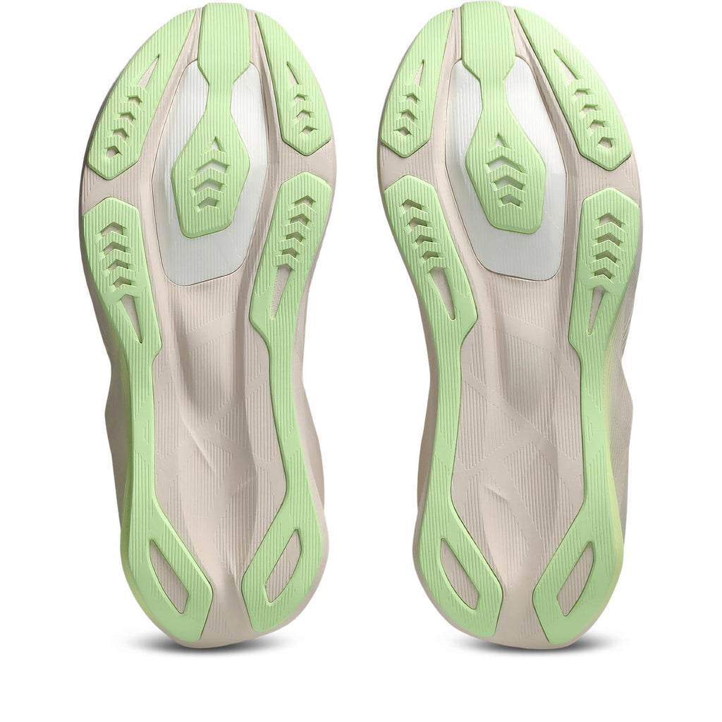 Women's Novablast 6 Running Shoes - Energy Return & Responsive Cushioning