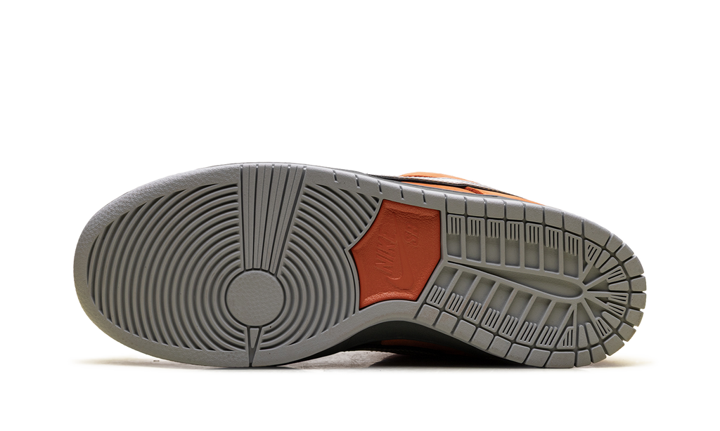 Nike SB Dunk Low Pro Muni Fast Pass - Safety Orange & Baroque Brown Skate Shoes