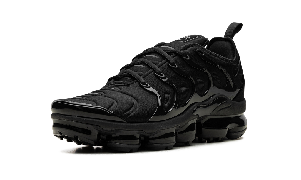 Nike Air VaporMax Plus Triple Black 924453-004 | Futuristic VaporMax Meets Classic Air Max Plus