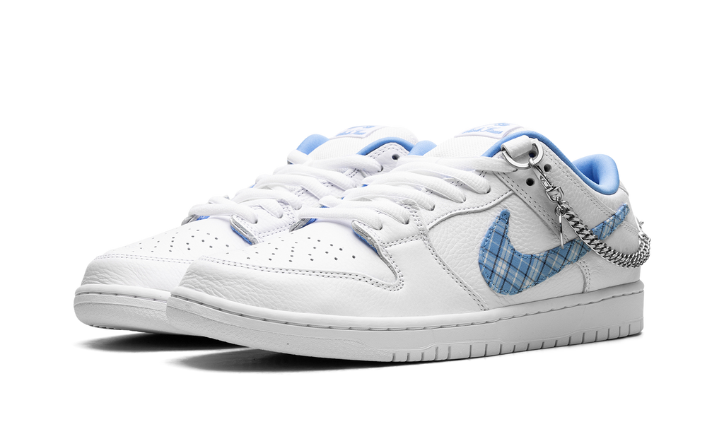 Nike SB Dunk Low Pro Nicole Hause White University Blue FZ8802-100
