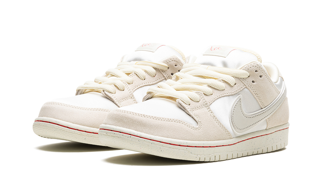 Nike SB Dunk Low Valentine's Day "Low Love Found" FZ5654-100 | Red Thread of Fate