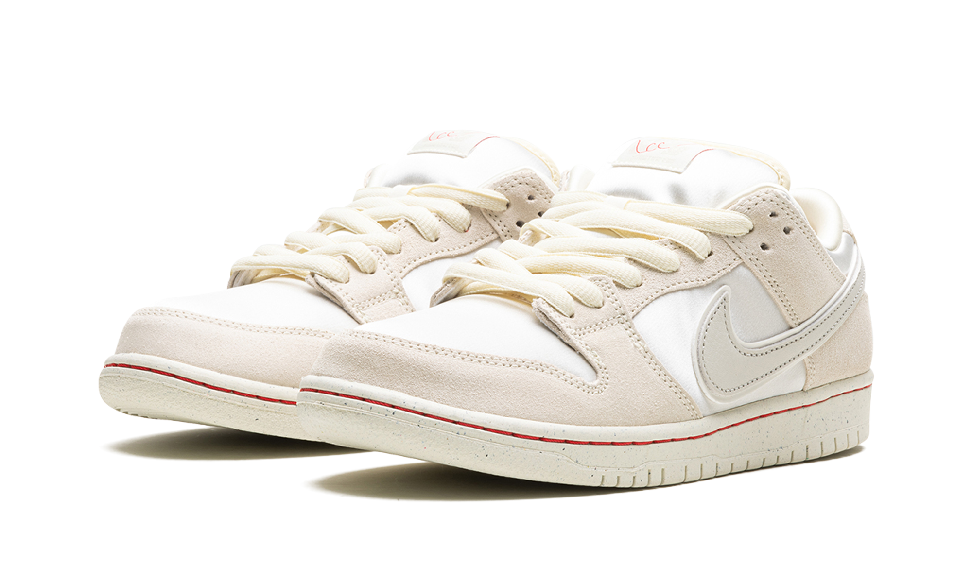 Nike SB Dunk Low Valentine's Day "Low Love Found" FZ5654-100 | Red Thread of Fate