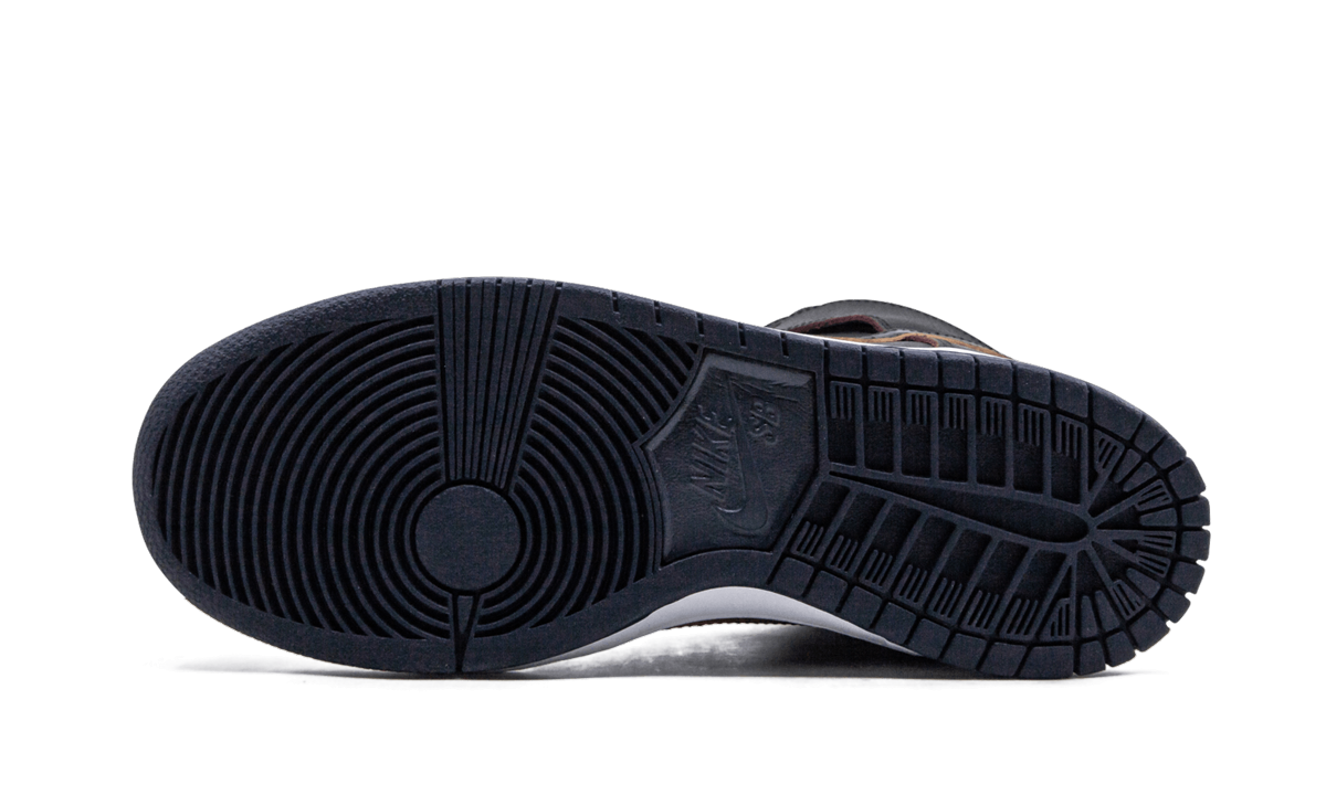 Nike SB Dunk High Pro NBA BQ6392-001 | Customizable Paint-Reveal Design