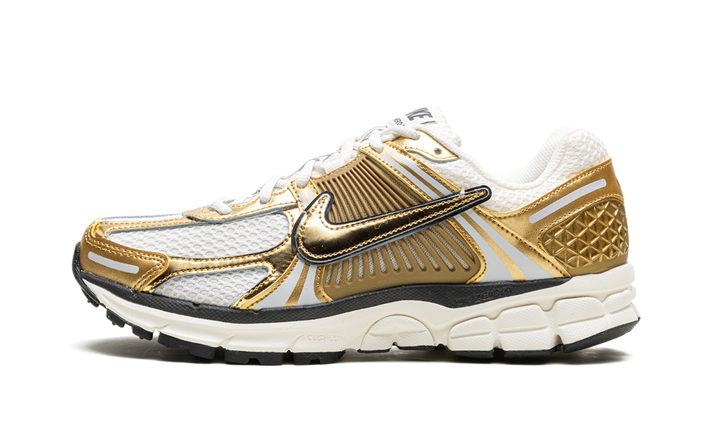 Nike Zoom Vomero 5 WMNS Metallic Gold - Retro Women's Sneaker with Zoom Air Cushioning