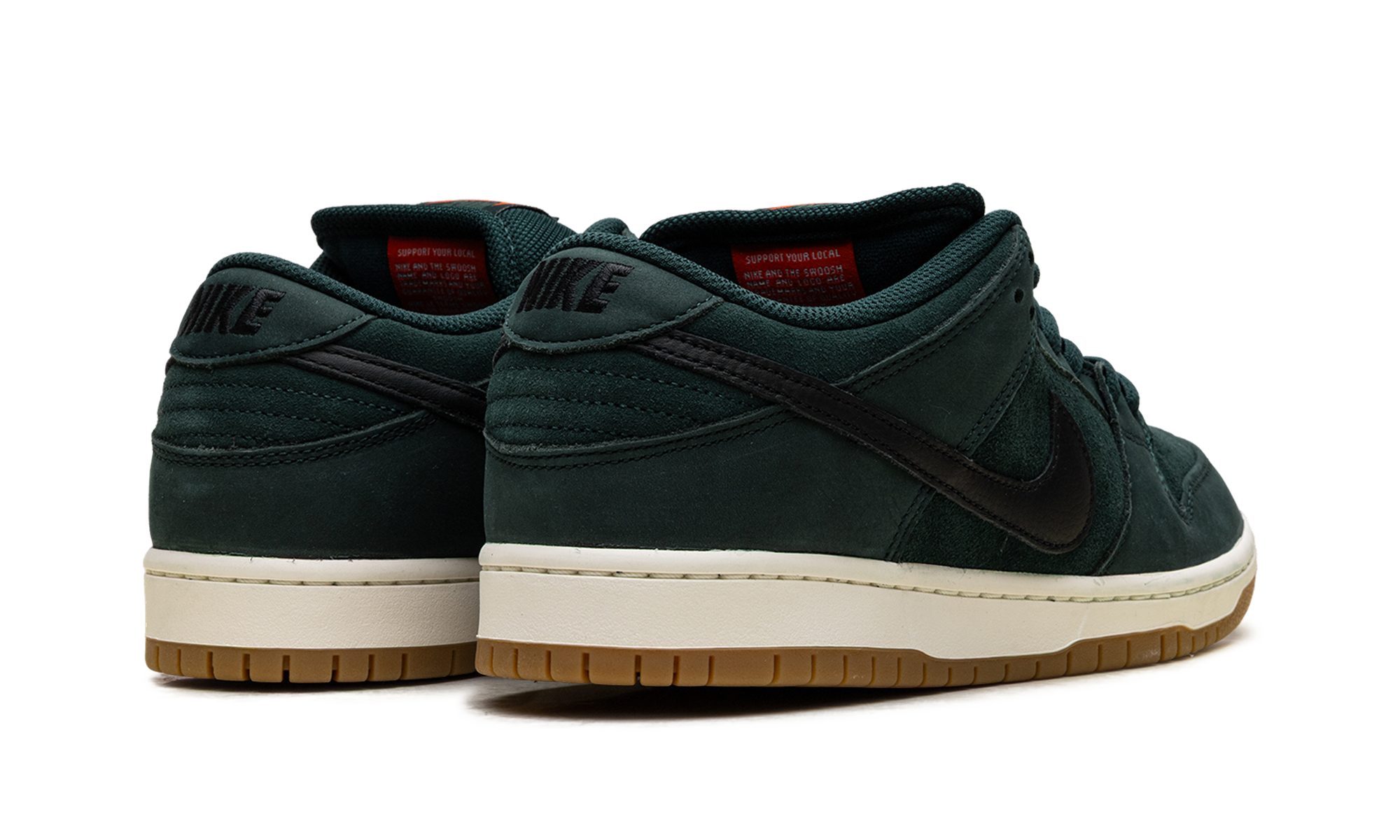 Nike SB Dunk Low Pro "Deep Fir" - Premium Skate Shoe with Zoom Air Cushioning
