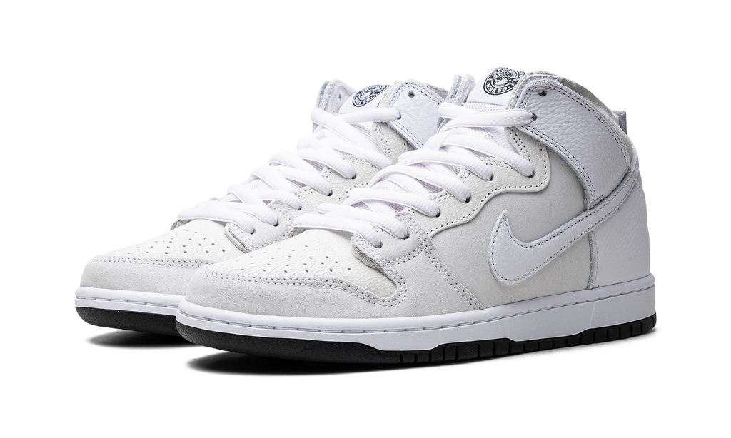 Nike SB Dunk High Antihero Wolf Grey HM5837 100 | Cracked Leather Skate Sneaker