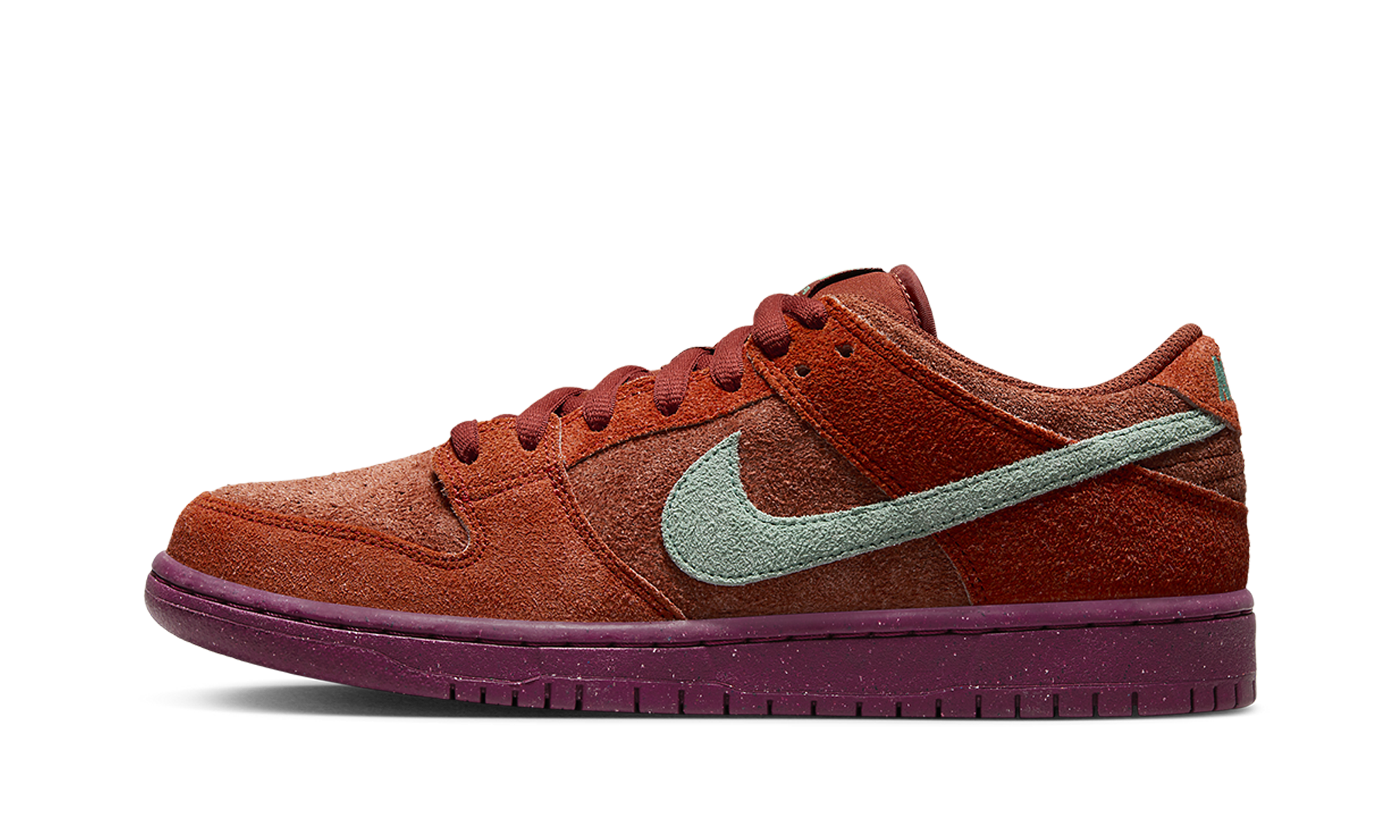 Nike SB Dunk Low Pro Prm Mystic Red - All-Suede Skate Shoe with Emerald Accents