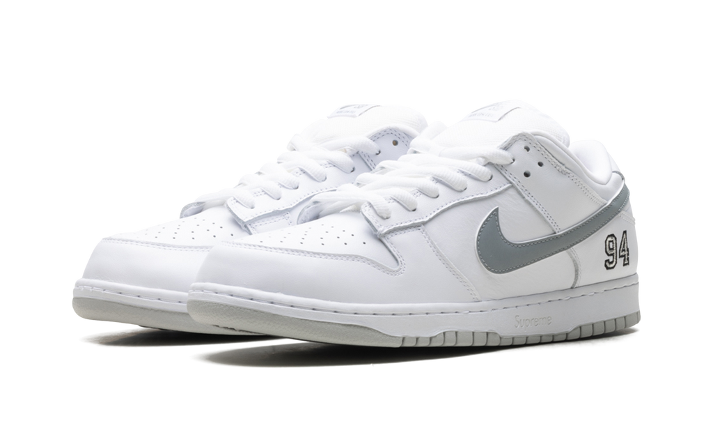 Supreme x Nike SB Dunk Low White HQ8487 100 | 2025 Collaboration