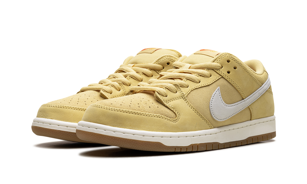 Nike SB Dunk Low Saturn Gold FJ1674-700 | Skate Sneaker