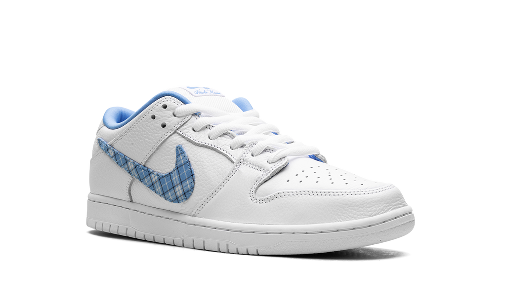 Nike SB Dunk Low Pro Nicole Hause White University Blue FZ8802-100