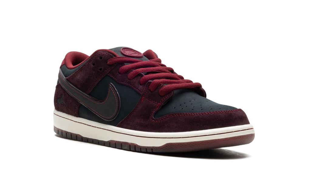 Nike SB Dunk Low Riot Skateshop FZ1289 200 - Bordeaux Inspired Skate Collaboration