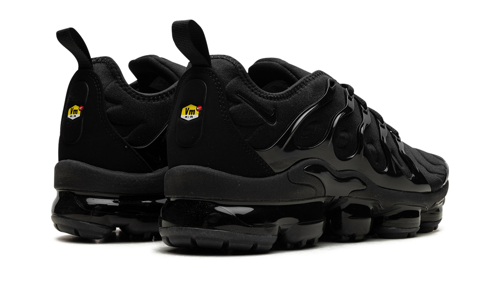Nike Air VaporMax Plus Triple Black 924453-004 | Futuristic VaporMax Meets Classic Air Max Plus