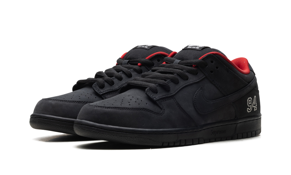 Supreme x Nike SB Dunk Low Black HQ8487-001 | 2025 Collaboration