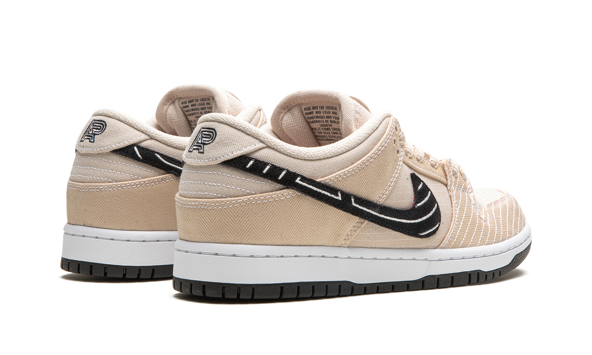 Nike SB Dunk Low x Albino & Preto Jiu-Jitsu FD2627-200 | Martial Arts Collaboration