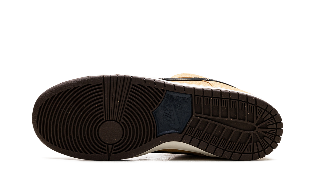 Nike SB Dunk Low "City of Cinema" - Celestial Gold Crackled Leather Paris-Inspired Skate Shoe