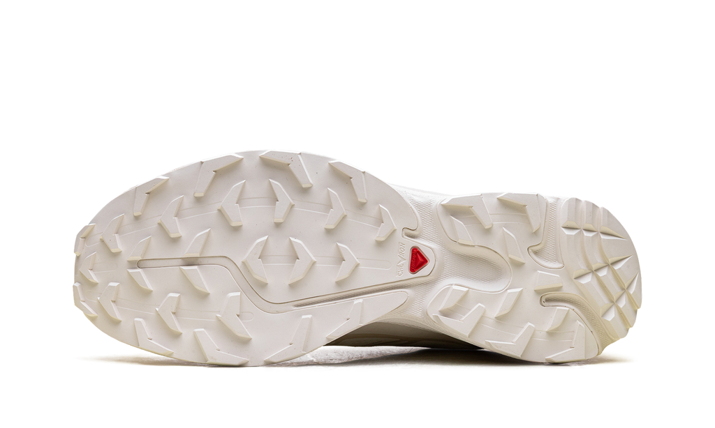 XT-6 Vanilla Ice Running Shoe - Classic Minimalist Design